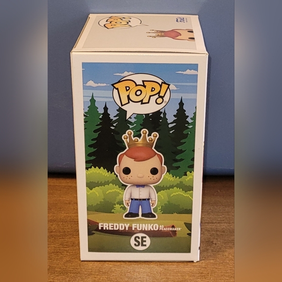 Funko Pop-Freddy Funko as Peacemaker-Camp Fundays 2023 - Picture 3 of 6